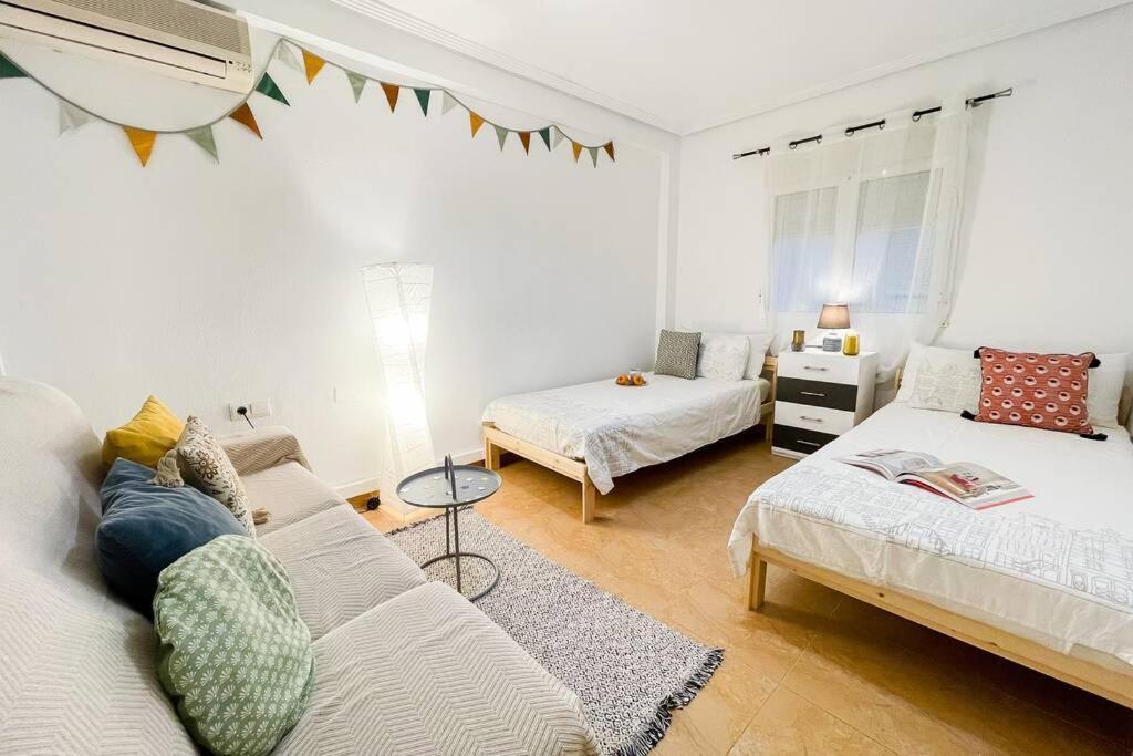 Coqueto Y Amplio Apartamento A 15 Min De La Playa Аликанте Экстерьер фото