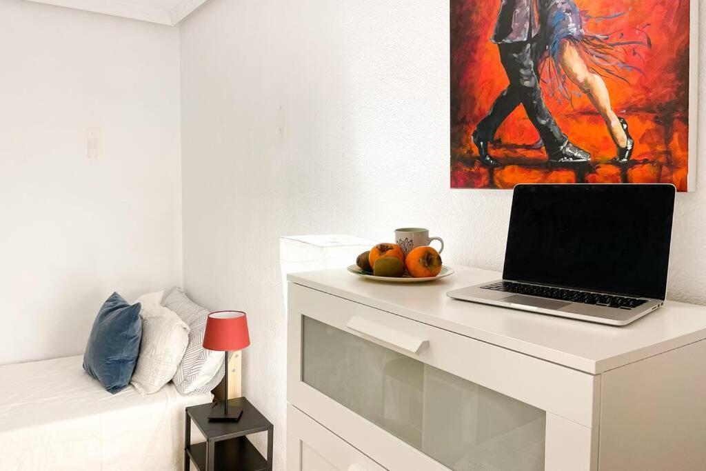 Coqueto Y Amplio Apartamento A 15 Min De La Playa Аликанте Экстерьер фото